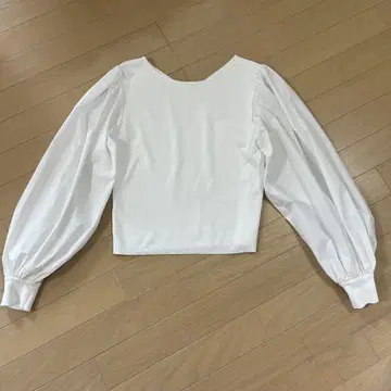 allureville 벌룬 슬리브 상의 사이즈 2