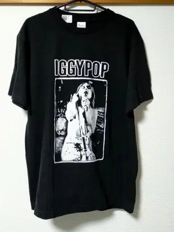 [새상품] 이기 팝 T셔츠 Iggy Pop L 사이즈