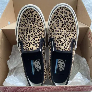 반스 vans 레오파드 무늬 스웨이드 슬립온 24 cm