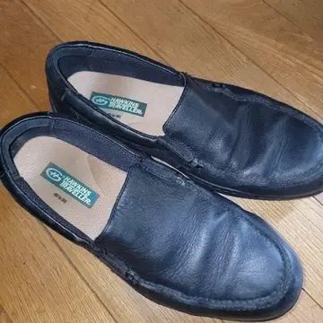 HAWKINS TRAVELLER 블랙 가죽 로퍼