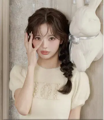 Darich 팬시 비즈 DD 로고 니트탑 다리치