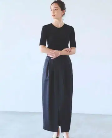 anuans 아뉴앙스*도트 자카드 코쿤 타이트 스커트