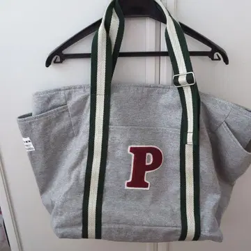 PAPAS 그레이 토트백 물건 보관 장소에 보관했었습니다. 깨끗합니다.