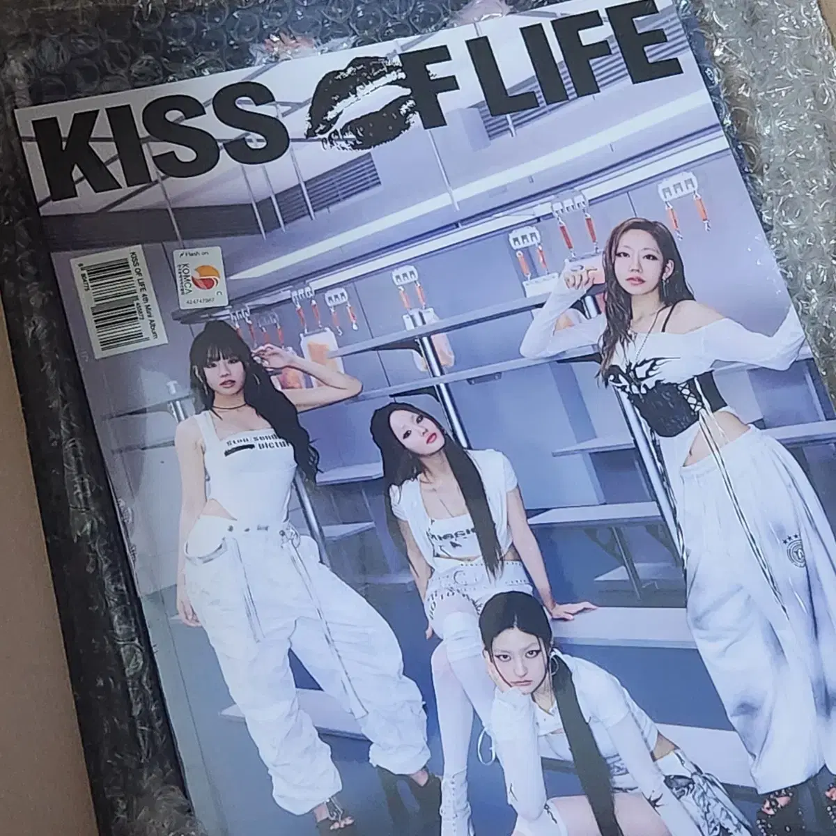 kiss of life キオプ shhh 1st アルバム Shhh (쉿 (Shhh)) - YouTube