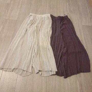 UNIQLO 플리츠 팬츠 M 아이보리 퍼플