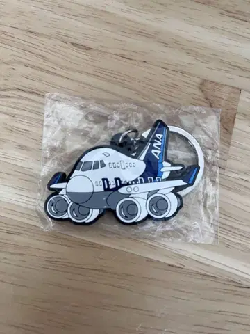 ANA 보잉 747 점보 퇴역 기념 러버 키링 희귀