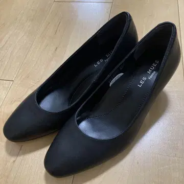 펌프스 블랙 22.5cm