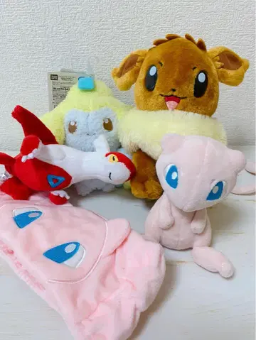 포켓몬 뮤, 이브이, 지라치, 라티아스와 헤어밴드 세트