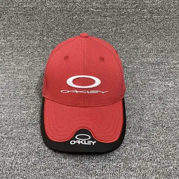 Oakley 레드 캡 조정 가능