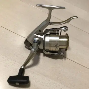 다이와  2500LB