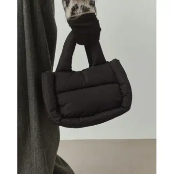 ALEXIA STAM Puffer Bag 나일론 패딩 백 블랙