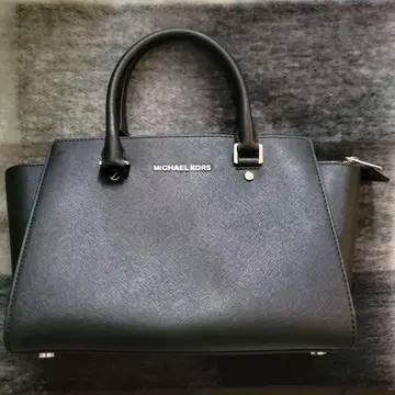 MICHAEL KORS 블랙 백