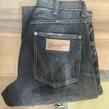 Wrangler 다크 블루 스트레이트 청바지