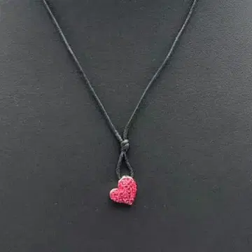 SWAROVSKI 스와로브스키 하트 크리스탈 초커 빨간색 상자 케이스