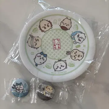 치이카와 쿠라스시 플레이트와 캔뱃지 세트