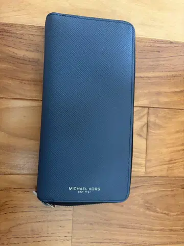 MICHEAL KORS 장지갑