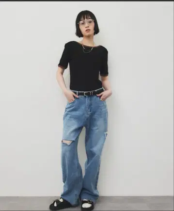 hanne 백 오픈 링거 바디 수트 TEE