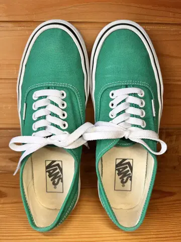 Vans 어센틱 새상품급 25.5cm 인기