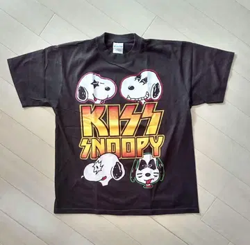 KISS 키스 x 스누피 snoopy 티셔츠