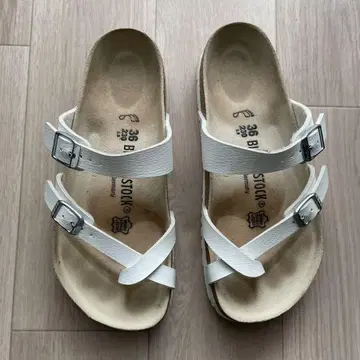 [ BIRKENSTOCK ] 샌들 23cm