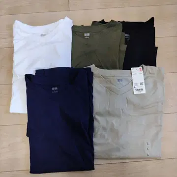 UNIQLO 릴랙스 핏 V넥 티셔츠 5매 세트 Theory