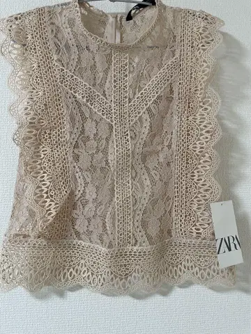 ZARA 레이스 상의