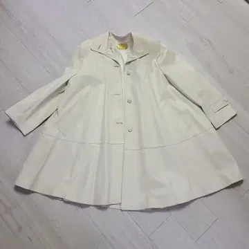 BRUNO MAGLI 브루노말리 천연 가죽 화이트 A라인 코트 이탈리아제