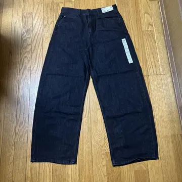 UNIQLO 배기 커브 청바지 사이즈 28
