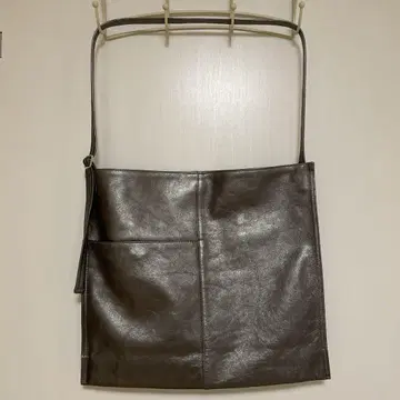 이아파피요네 ear PAPILLONNER 뻬딴 원핸들 숄더백
