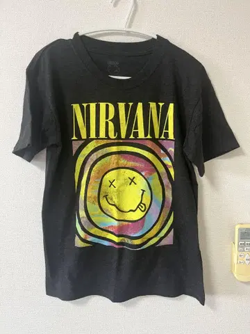 NIRVANA 컬러풀 스마일리 페이스 타입 T셔츠 XS
