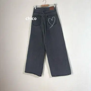 chico 하트 프린트 박스 와이드 데님 팬츠 블랙 그레이