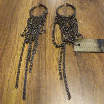 COBRA 블랙 후프 귀걸이
