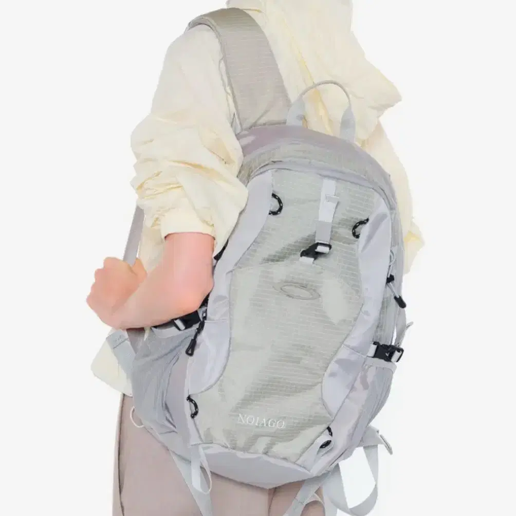 ★NOIAGO★ NOI1388 Nylon Daily Backpack (Light Gray) MUSINSA公式 | NOIAGO NOI1388 Nylon Daily Backpack (Light Grey)