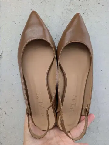 여성용 샌들 르 탈론 백 벨트 카멜 24cm