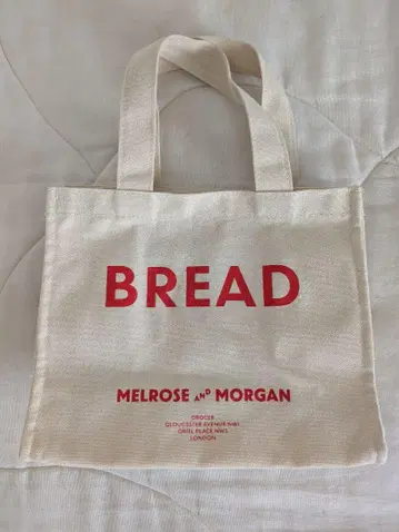 Melrose and Morgan BREAD 토트백