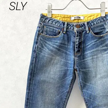 SLY 데님 팬츠 테이퍼드 팬츠 데미지 가공 스트레치 앵클 기장