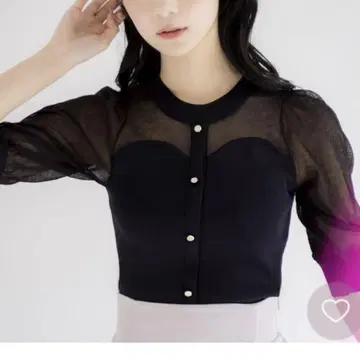 뷔스티에 라이크 시어 니트 Noela 노엘라