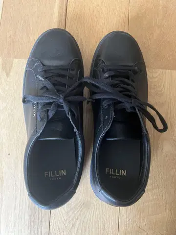 필인 스니커즈 26cm CLASSIC BLACK FILLIN