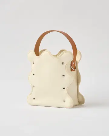 mardi matin / ivory [ nori enomoto ]
