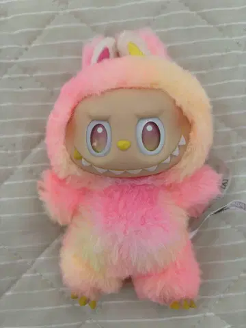 라부부 에너지 봉제인형 팝마트 LOYALTY 펜던트