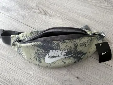 NIKE 헤리티지 백