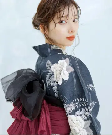 Dita 나기의 등나무 흐름