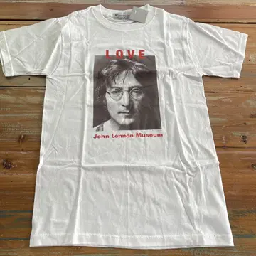 LOVE John Lennon Museum 티셔츠 M 사이즈
