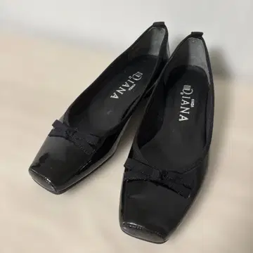 DIANA 블랙 플랫슈즈 리본 포함 21.5cm