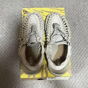 [미사용 새상품] KEEN UNEEK W SAFARI