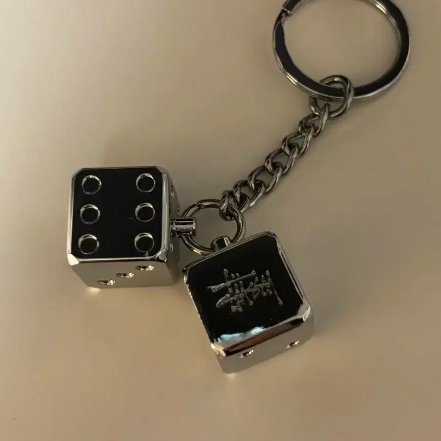 STUSSY 스투시 (Price Reduced) Stussy Metal Dice Zuu Keyring