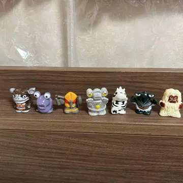 몬스터 피규어 7체 세트