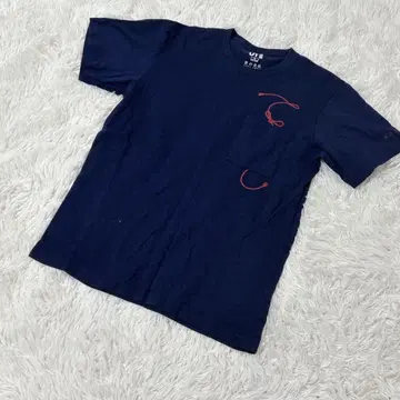 [ c5499 ] UNIQLO 너의 이름은. T셔츠 반팔 네이비