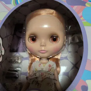 TAKARA Blythe Mademoiselle Rose Bud