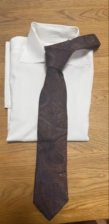 Franco Minucci 페이즐리 무늬 넥타이